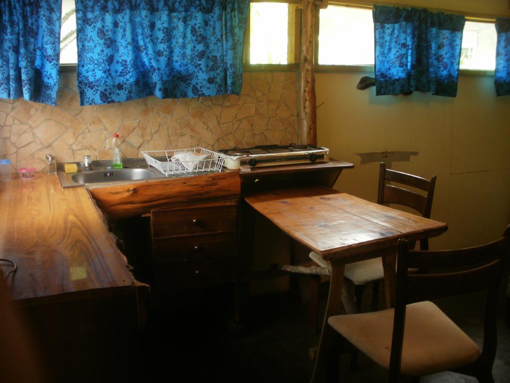 Cabanas Moenga Hanga Roa Room photo