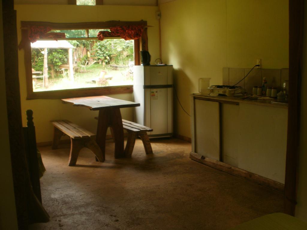 Cabanas Moenga Hanga Roa Room photo