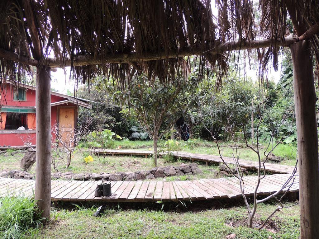 Cabanas Moenga Hanga Roa Exterior photo